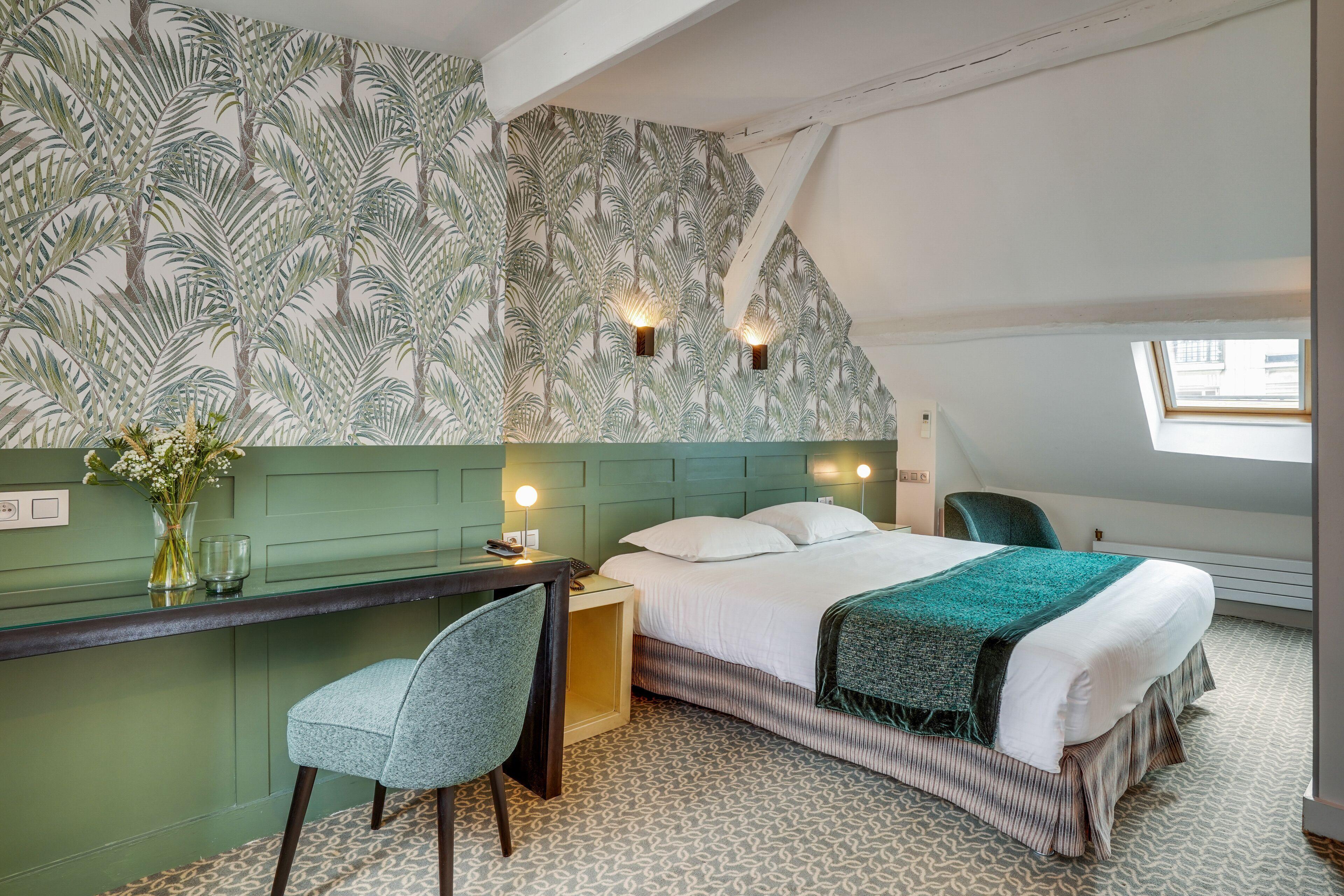 Hotel Passy Eiffel 3*